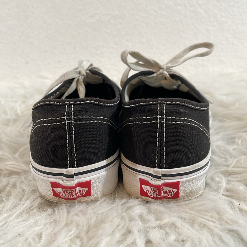 VANS Off The Wall Old Skool Classic White & Black Sneakers Size M6.5 & W8 Unisex - Picture 4 of 10